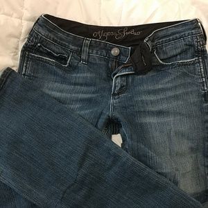 Velas studios boot-cut Jean